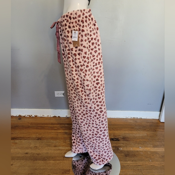 Denver Hayes Plush Jogger in Pink Hearts, BNWT, Size 2X - Picture 5 of 8